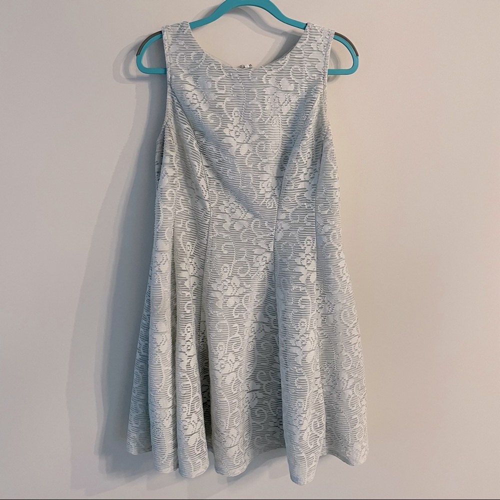 WHITE LASER CUT DRESS - 14/16
